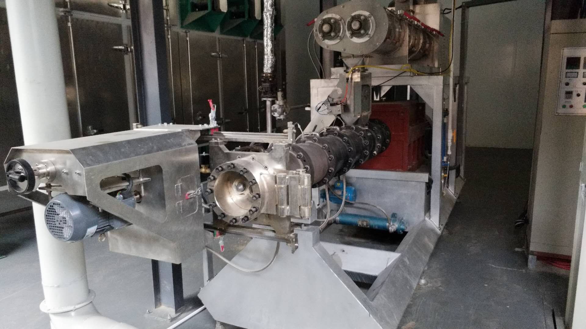 寵物食品生產線的安全操作規程